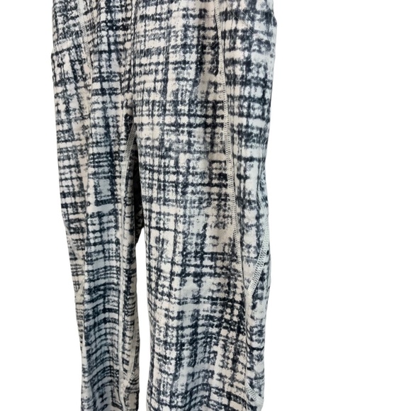 P'TULA High Rise Gray Print Leggings Skinny Leg Athletic Pants Gym Workout Small - Picture 2 of 16